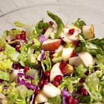 Insalata noci e melagrana