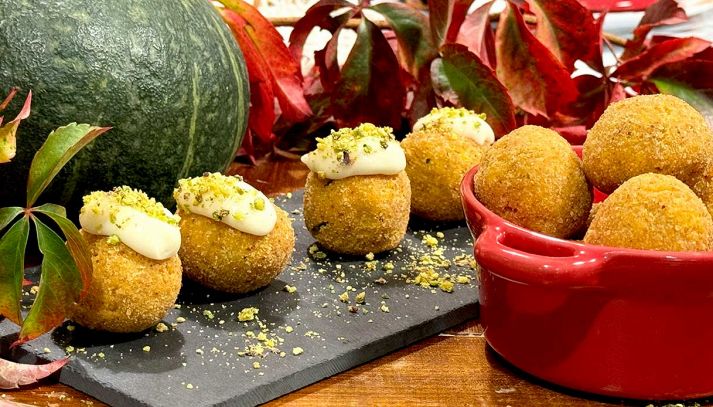 Polpette di Zucca e Ricotta - Ricetta Facile e Veloce per Aperitivi