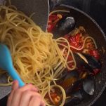 4-spaghetti-cozze-gamberetti-pomodori