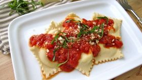 Ravioli ripieni di baccalà