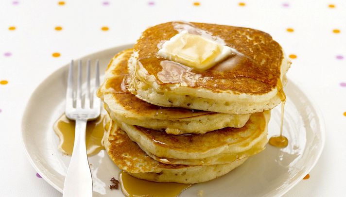 Pancake americani soffiati - Le video ricette di Buonissimo