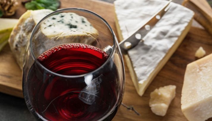 ​Abbinamento vino e formaggio