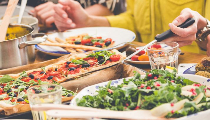 Mangiare lentamente: benefici per la linea e la salute