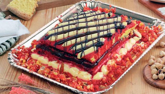 Vassoio con una golosa zuppa inglese