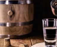 L'acquavite di grano, come molti altri distillati di cereali, ha origini antichissime: ottimo digestivo, può avere tanti usi in cucina