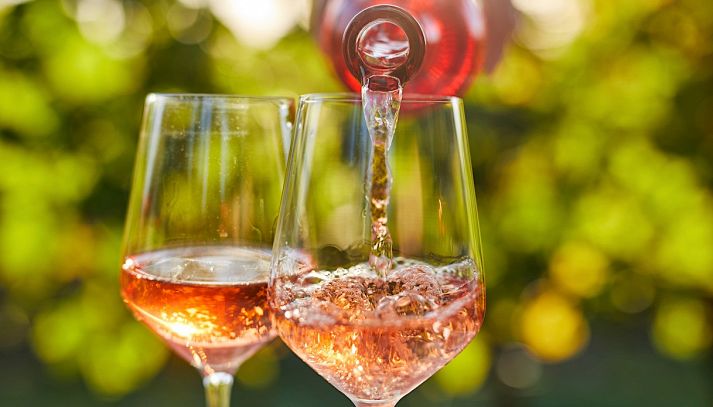 Calici di vino Alghero DOC Rosato