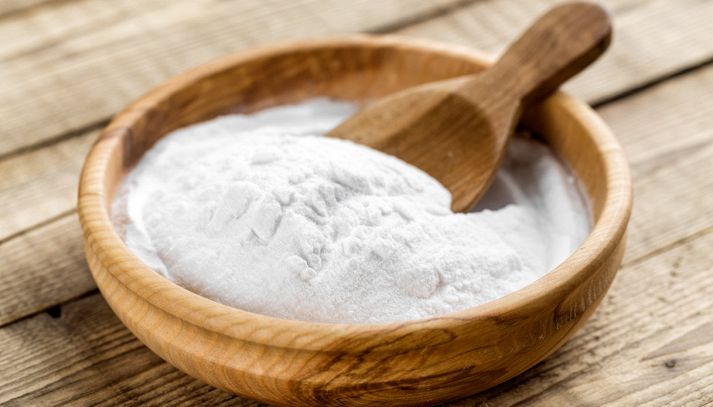 Il bicarbonato di sodio, ottimo alleato per le pulizie, è anche un valido aiuto in cucina: ecco come usarlo e quali sono i suoi benefici per l'organismo