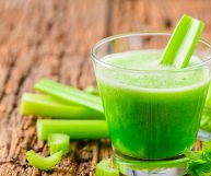 Scopriamo il centrifugato di sedano, dalle mille proprietà e benefici. Si consuma a colazione o merenda e rappresenta un valido supporto per l'organismo