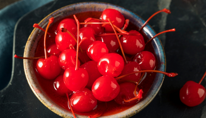 Le ciliegie candite sono perfette per decorare dolci e abbellire drink conservando tutto il sapore del frutto