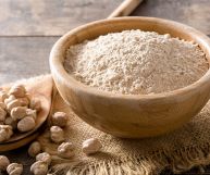 la farina di ceci è un ingrediente ottimo per tante ricette