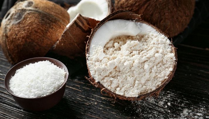 la farina di cocco è un ingrediente ottimo per tante ricette