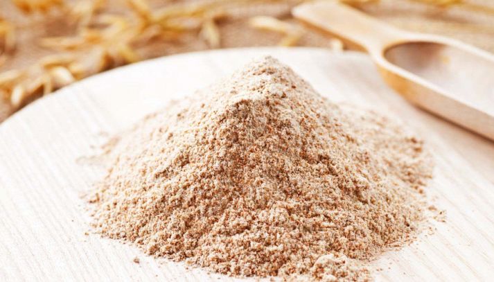 Una farina alternativa dalle proprietà incredibili che ci permette di portare in tavola preparazioni gustose e salutari: la farina di miglio