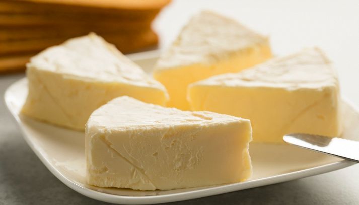 Dimentichiamo minestre e zuppe: i formaggini possono essere un grande alleato in cucina per preparare gustosi antipasti