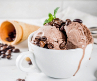 Gelato al caffè: proprietà, benefici ed effetti collaterali