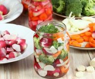 Giardiniera: un composto di verdure sotto aceto