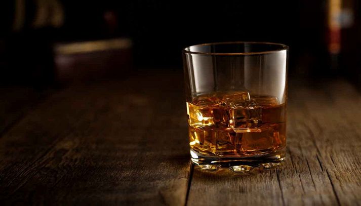 Alla scoperta dell'Irish Whisky, il superalcolico di origine irlandese