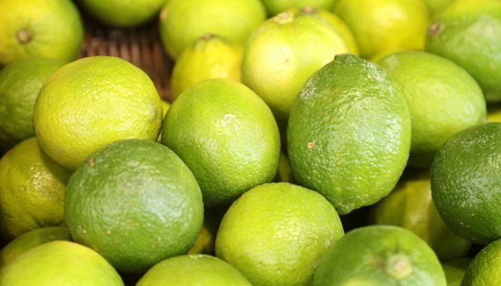 In cucina il succo di lime è molto usato come alternativa al limone per aggiungere un tocco esotico a bevande e piatti di tutti i tipi