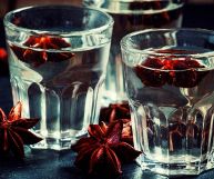 Scopri come usare il liquore Anisetta in cucina per ottenere cocktail e dolci deliziosi