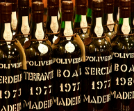 Scopriamo che cos'è il Madera, vino liquoroso originario del Portogallo invecchiato nelle stufe