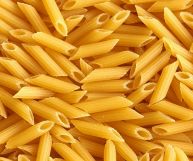 le mezze penne rigate sono un ingrediente ottimo per tante ricette
