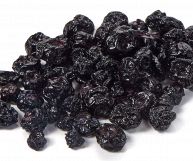 I mirtilli secchi sono un'ottima scelta per uno spuntino delizioso o per una colazione saziante: ecco i loro benefici e le controindicazioni