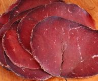 La mocetta è una produzione tipica della Val d’Aosta e del Piemonte settentrionale