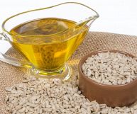 l'olio di semi di girasole è un ingrediente ottimo per tante ricette