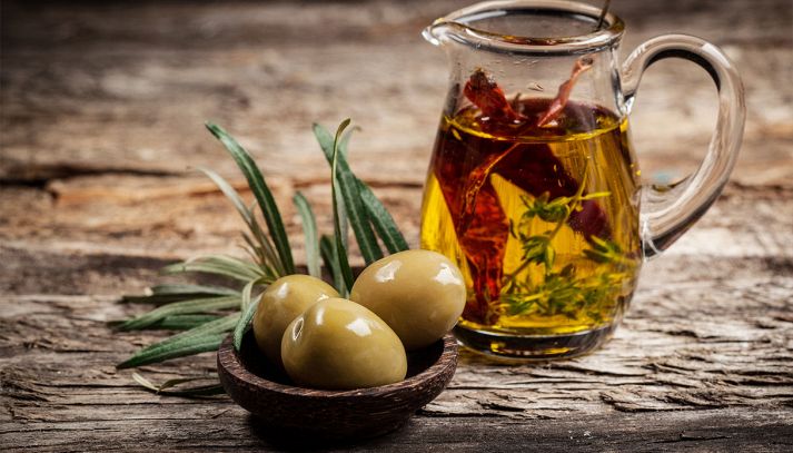 Olio extravergine d'oliva al peperoncino