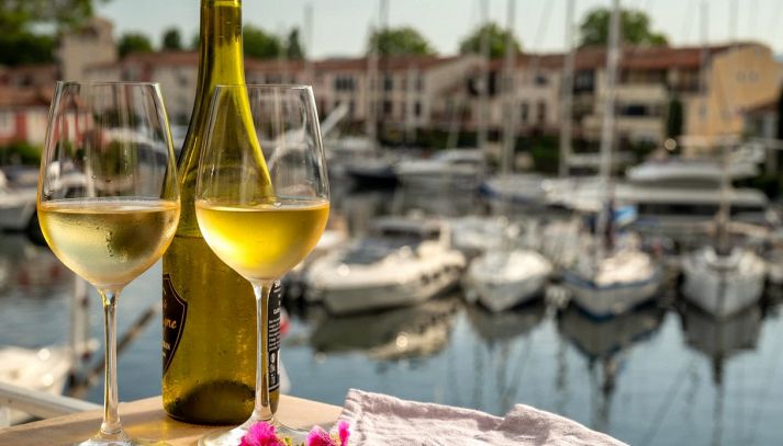 Oltrepò Pavese Metodo Classico Pinot Nero DOCG, vino ottimo con antipasti di mare e risotti