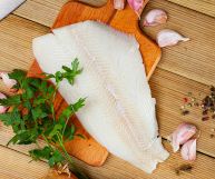 Scopriamo insieme le ricette e gli usi della platessa in cucina, come ingrediente e condimento. Vediamo quali sono le sue caratteristiche principali