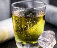 Una bevanda energetica amata da studenti e sportivi. Tutto sulla Red Bull: dalle proprietà alle controindicazioni