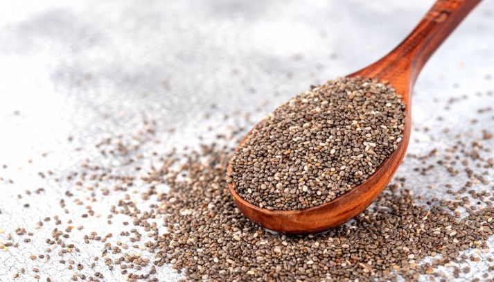 I semi di chia sono un ottimo insaporitore per decine di ricette: al pari degli altri semi commestibili hanno tuttavia un importante apporto calorico