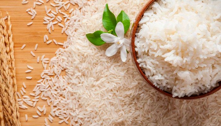 Scopriamo la sfoglia di riso, un ingrediente dalle pochissime calorie e privo di glutine, perfetto per chi segue particolari regimi dietetici