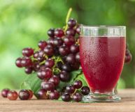Il succo d'uva è una bevanda dissetante, ma anche un vero e proprio toccasana: scopriamo quali sono i suoi valori nutrizionali e i benefici