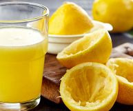 il succo di limone è un ingrediente ottimo per tante ricette