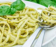 Una pasta deliziosa condita con il pesto: le trenette