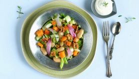 Insalata croccante ai fiori