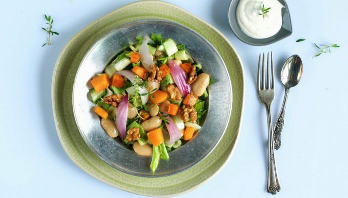 Insalata croccante ai fiori