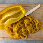 Tagliare peperoni