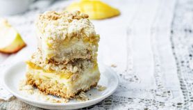 Torta di amaretti al caff&egrave;