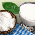 Granita al cocco e latte di mandorle