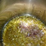 Orzo mantecato con funghi e speck