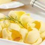 Pasta caviale e salmone