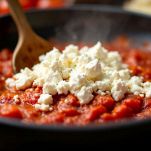 Salsa arricchita con ricotta.