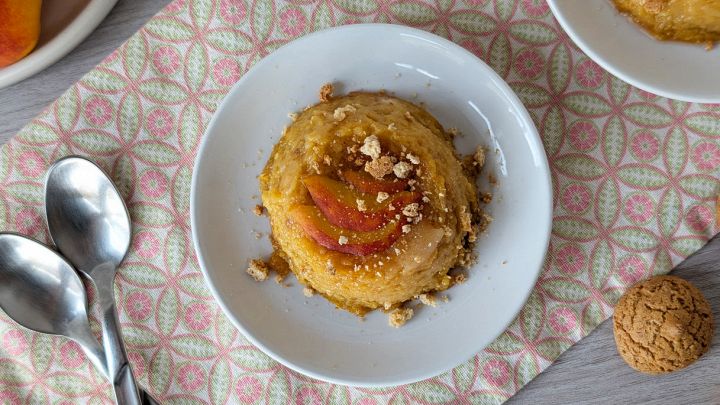 Piattino con sformatino di pesche