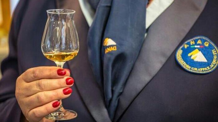 Grappa protagonista alla Douja d'Or per primi 40 anni Anag