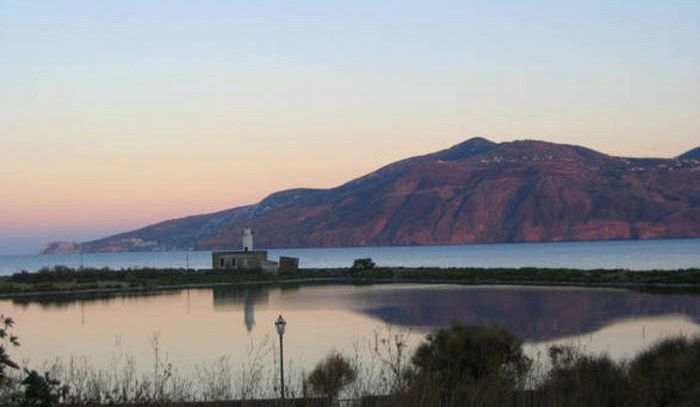 Il cibo incontra la cultura sull'isola di Salina
