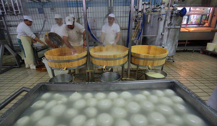 La Mozzarella di bufala campana Dop vola a Tokyo