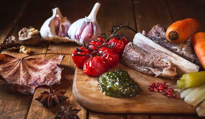 Autunno per i buongustai è riscoperta del carrello del bollito