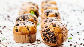Ricetta Muffin con gocce di cioccolato